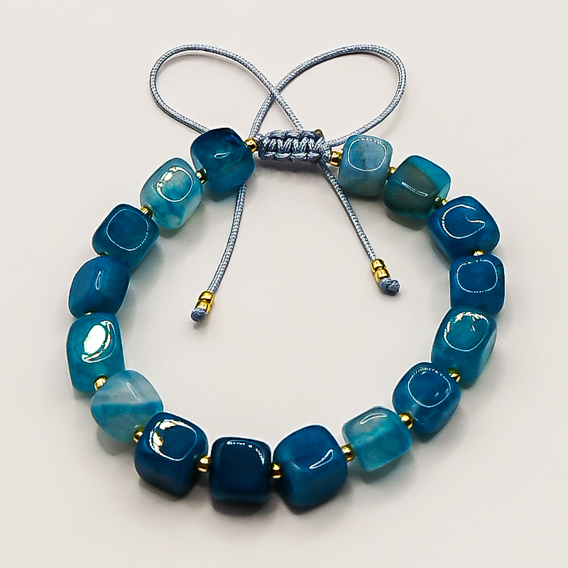 دستبند سنگ عقیق آبی و منجوق میوکی بلتا گالری مدل مهشید 3 دستبند فانتزی سنگ عقیق آبی قابل تنظیم