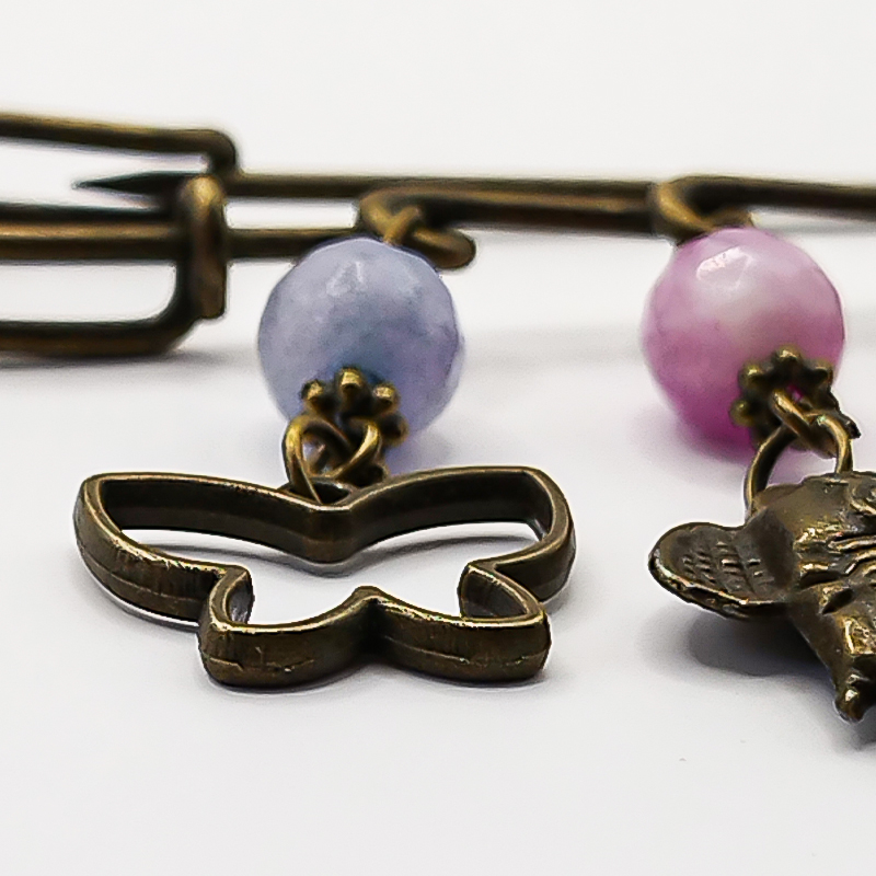 سنجاق سینه برنزی سنگ عقیق و آویز فیل بلتاگالری مدل فریماه 13 سنجاق سینه برنزی سنگ عقیق و آویز فیل بلتاگالری مدل فریماه - تصویر 13