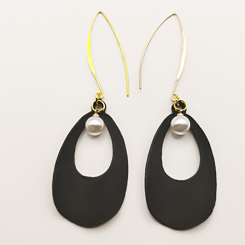 گوشواره آویزی بلتاگالری مدل الیما 2 گوشواره آویزی بلتاگالری مدل الیما