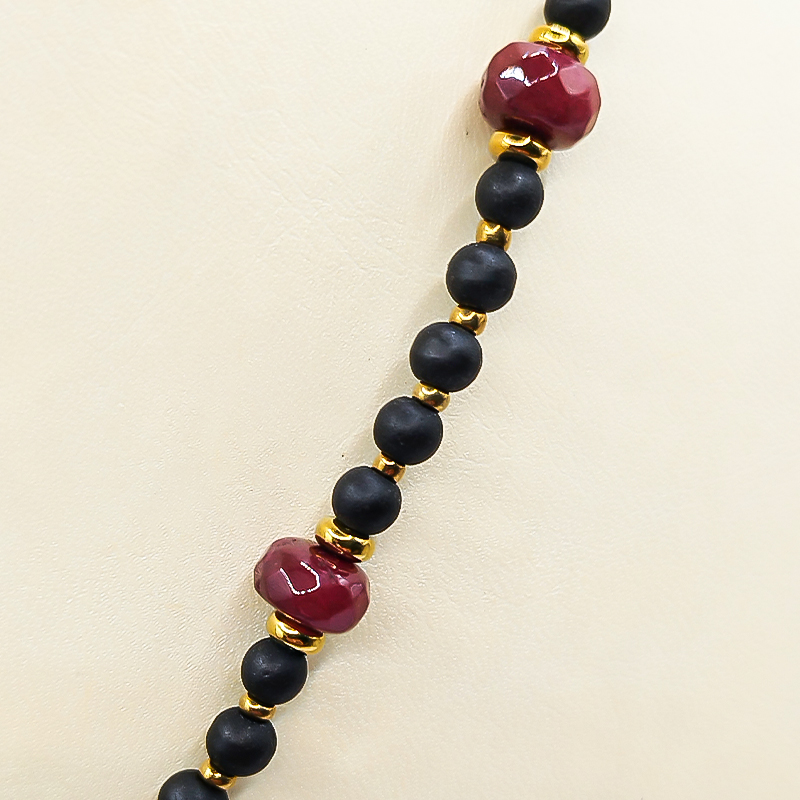 گردنبند سنگی بلتاگالری مدل فریماه با پلاک پروانه 4 گردنبند سنگی بلتاگالری مدل فریماه با پلاک پروانه