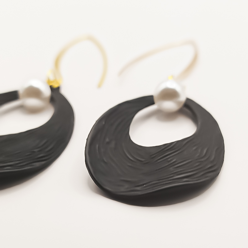 گوشواره آویزی بلتاگالری مدل الیما 7 گوشواره آویزی بلتاگالری مدل الیما